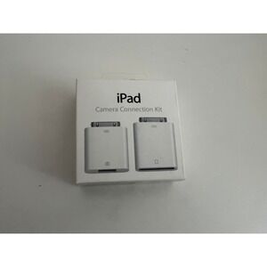 Apple iPad Camera Connection Kit 30-pin to USB and SD Card Reader MC330ZM/A